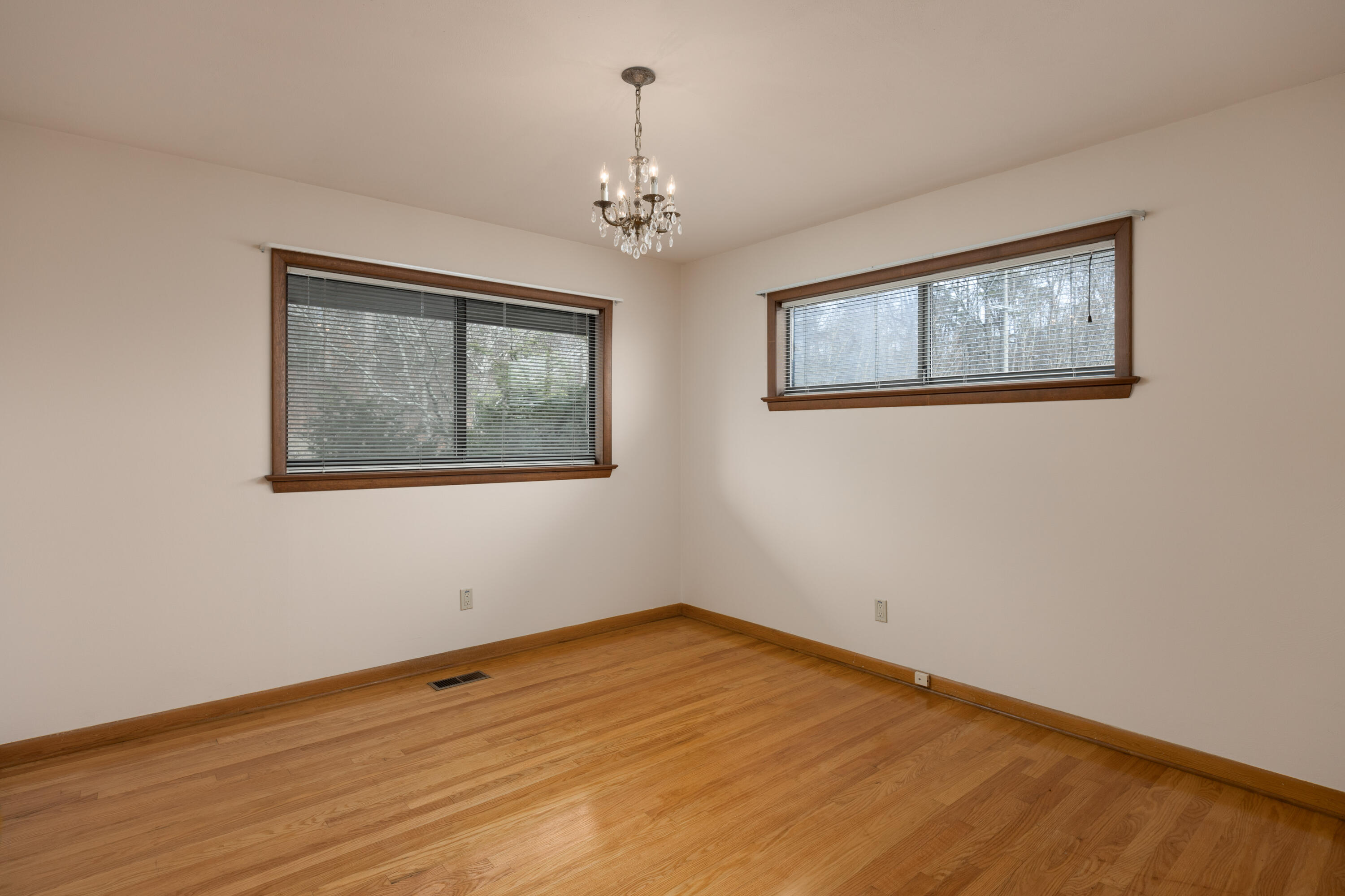 2204 Fairmount Pike