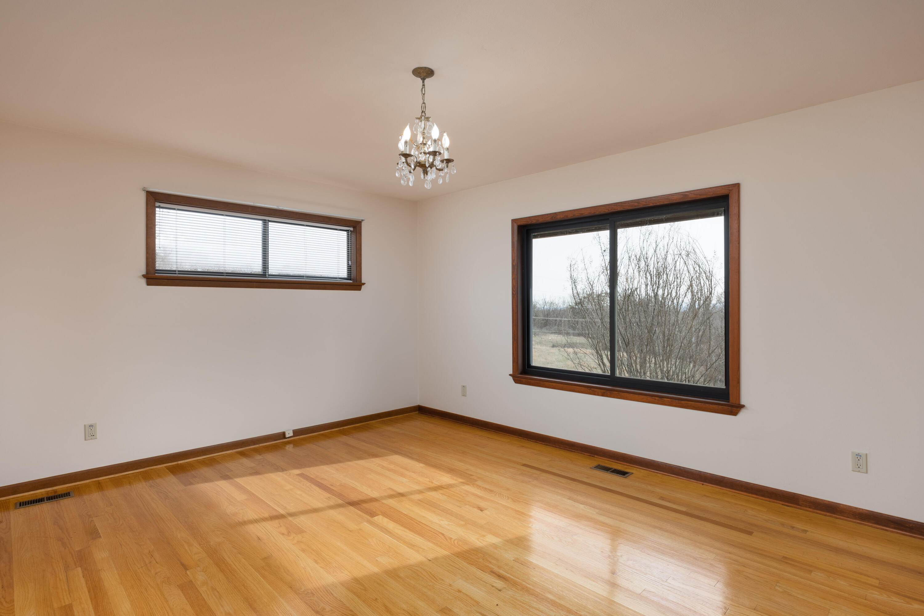 2204 Fairmount Pike