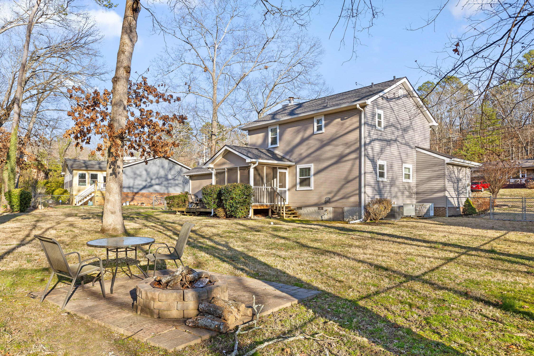 2511 Woodthrush Drive