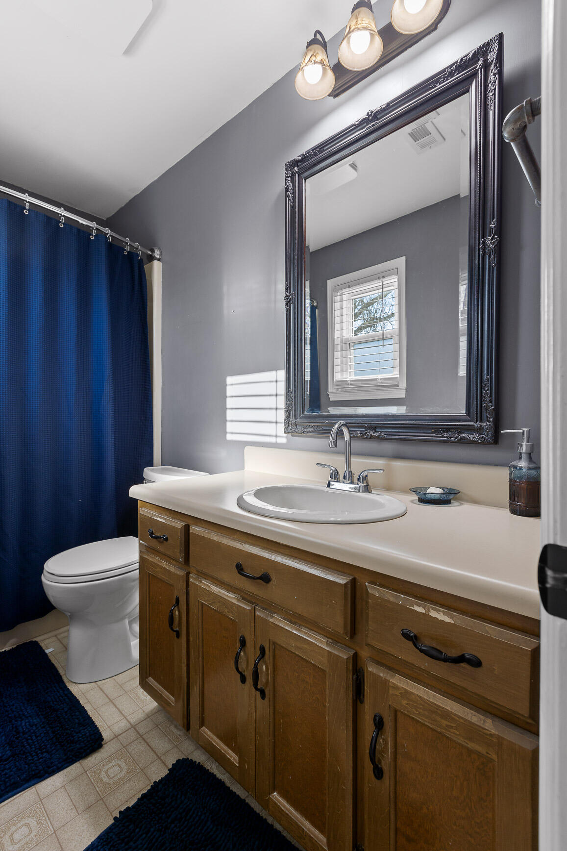 2511 Woodthrush Drive