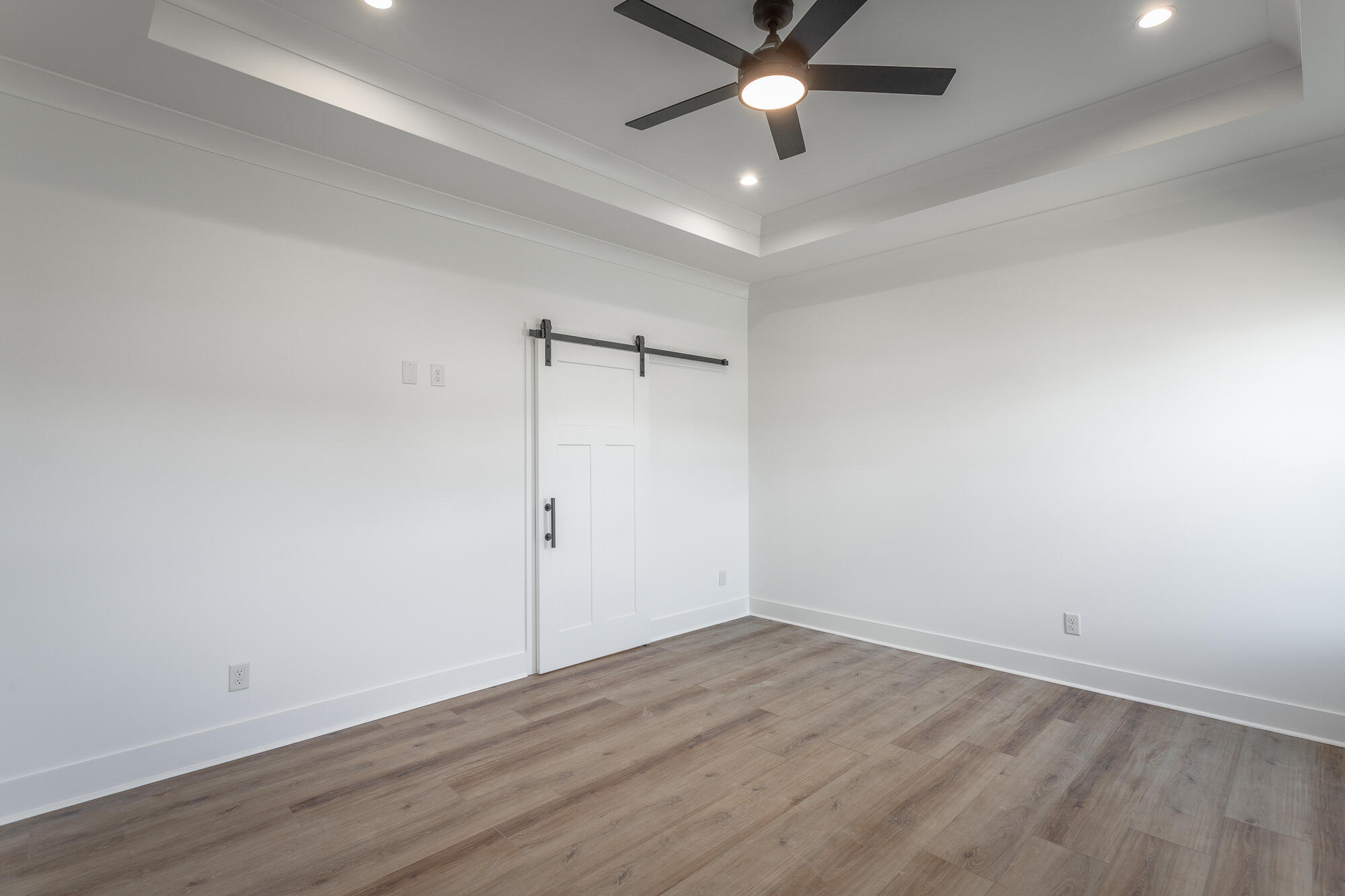 466 Willow Grove Court, 62