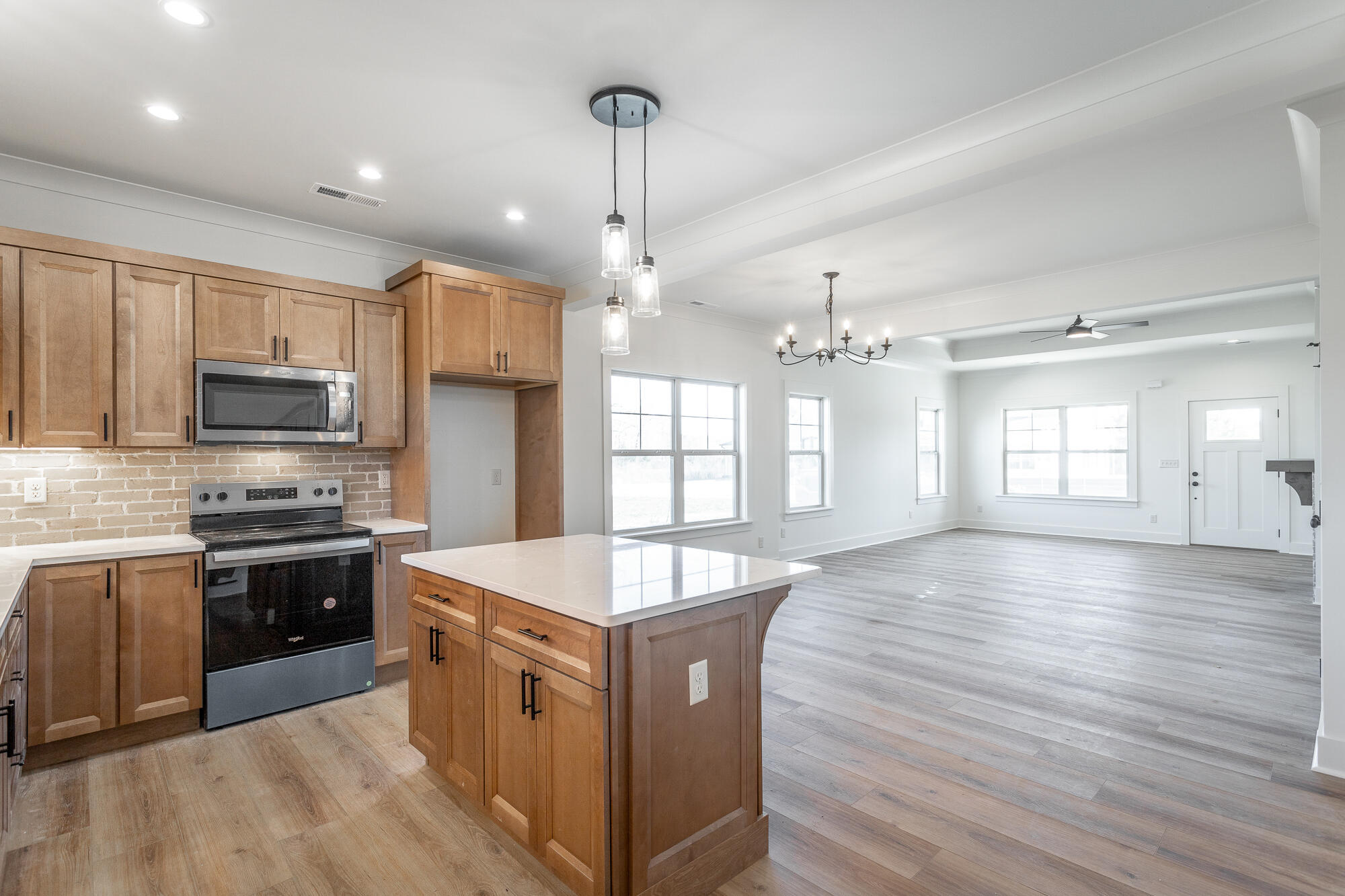 466 Willow Grove Court, 62