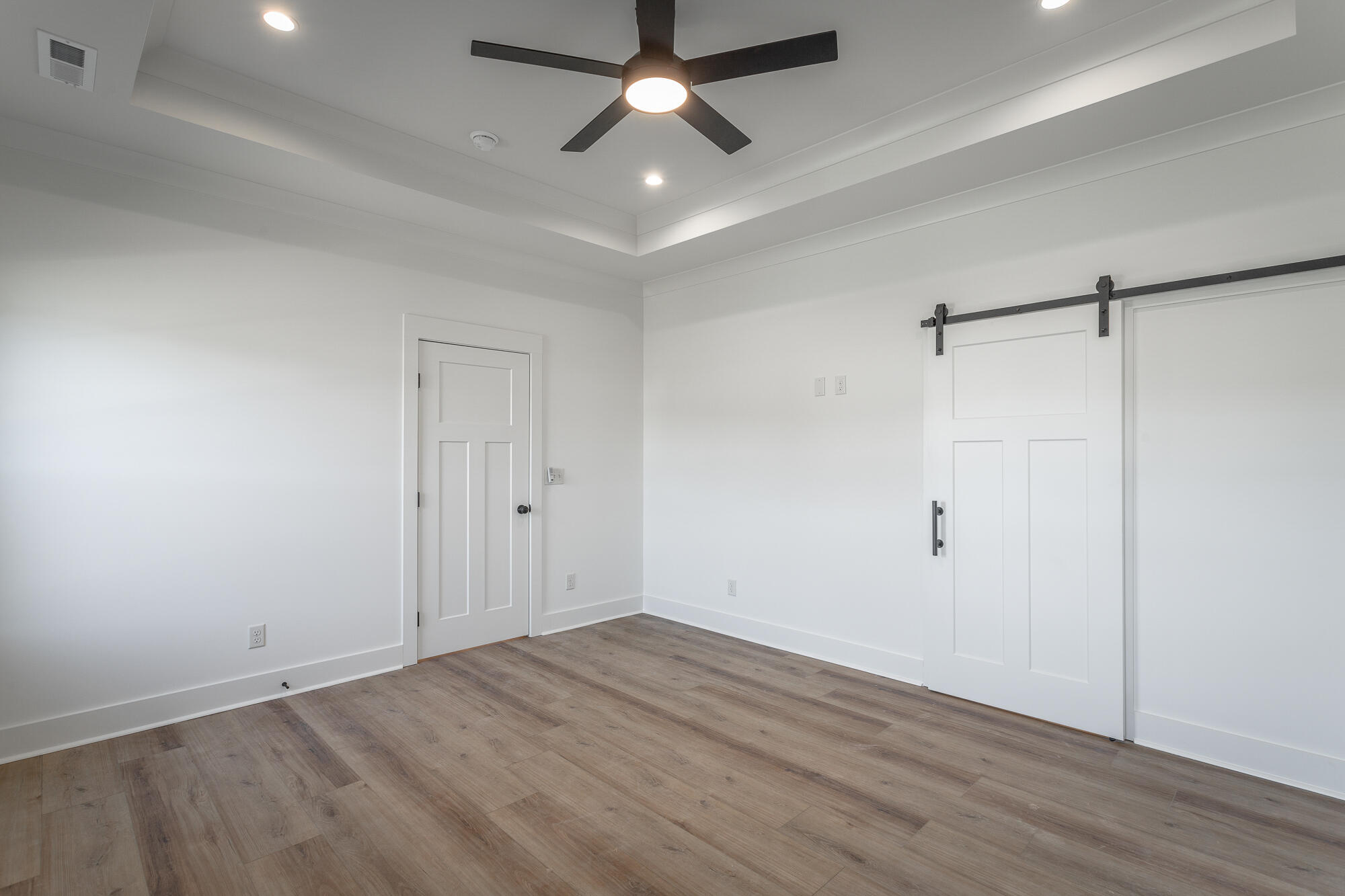 466 Willow Grove Court, 62