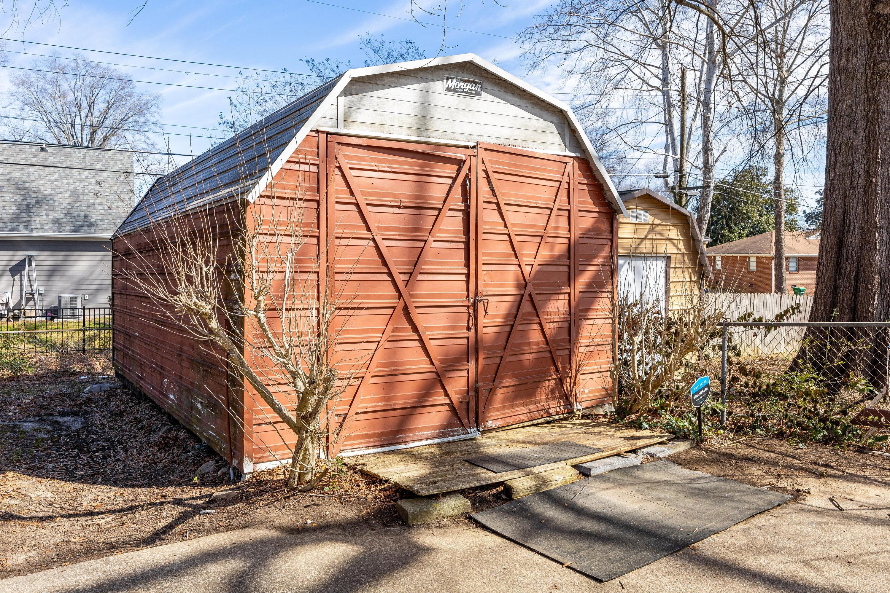 4033 Brookfield Circle