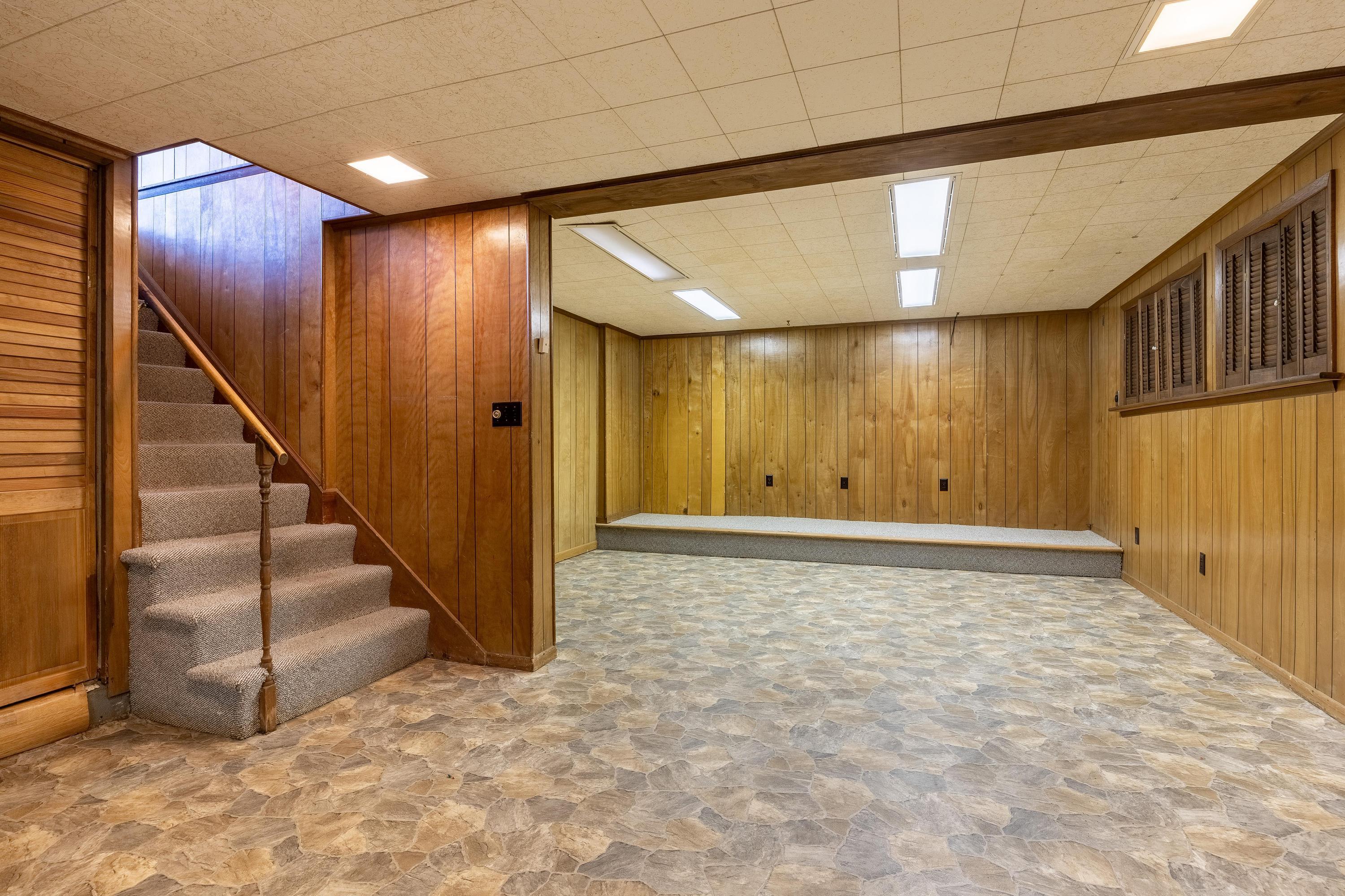 4033 Brookfield Circle