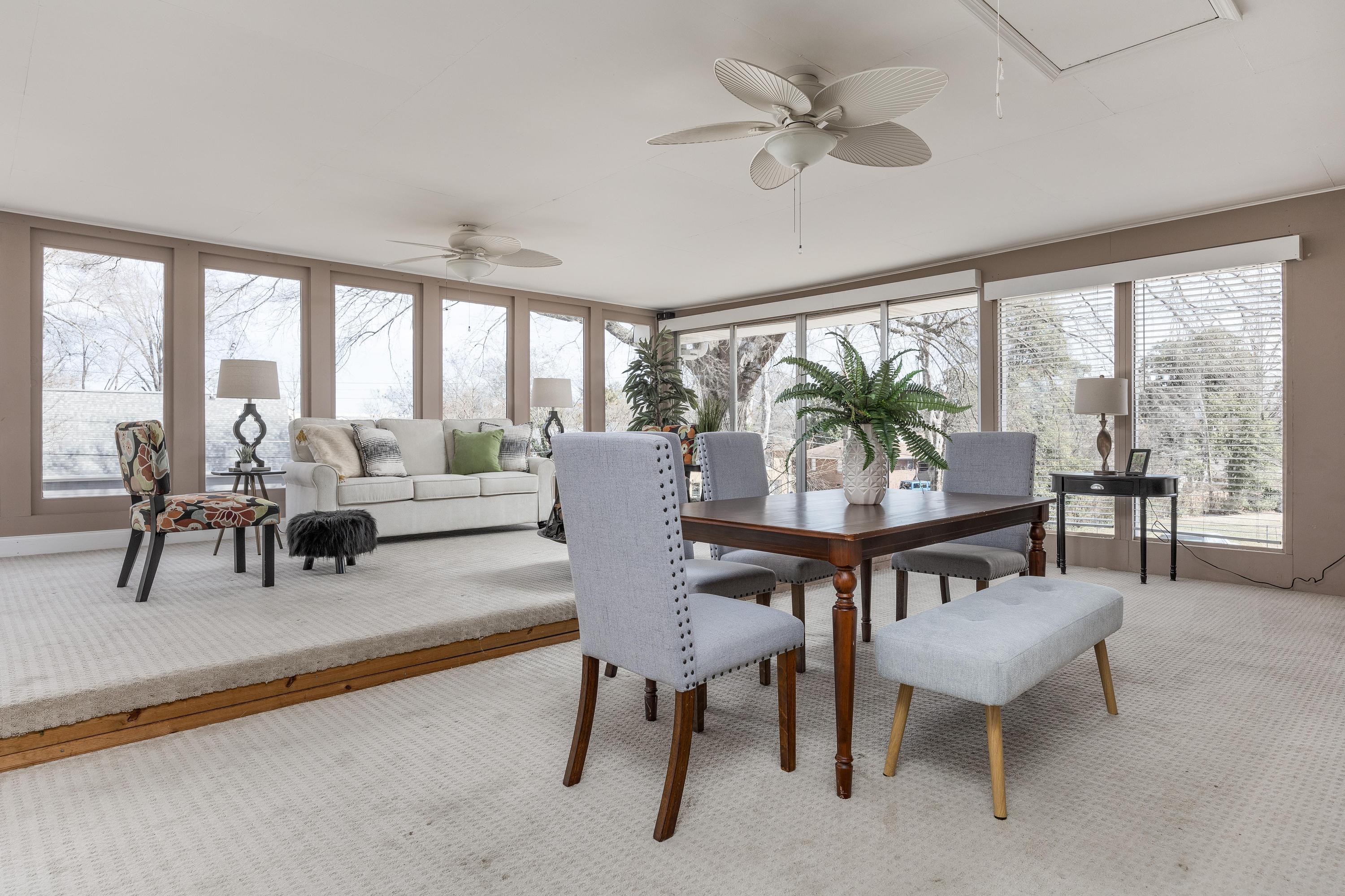 4033 Brookfield Circle