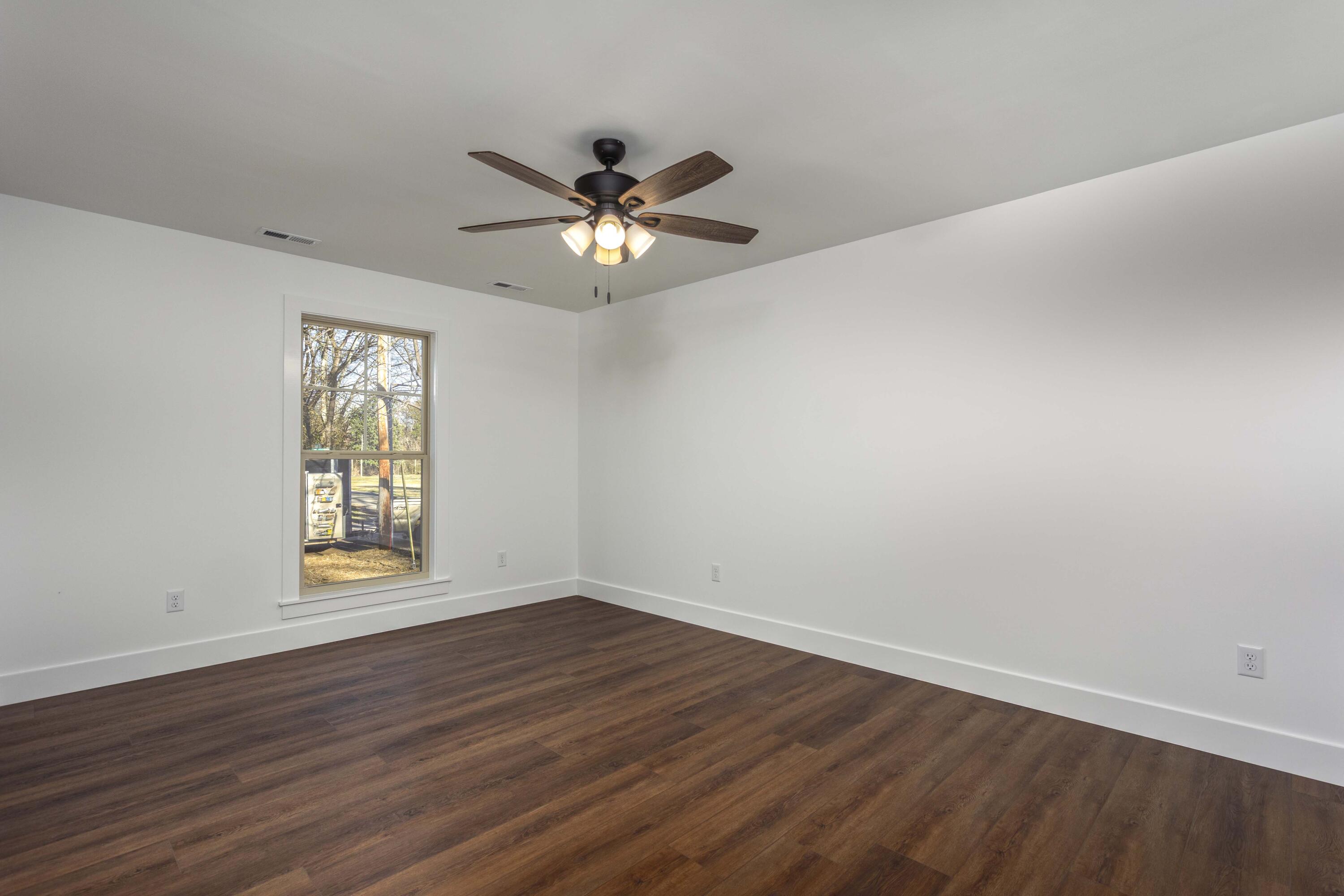 15015 Back Valley Road