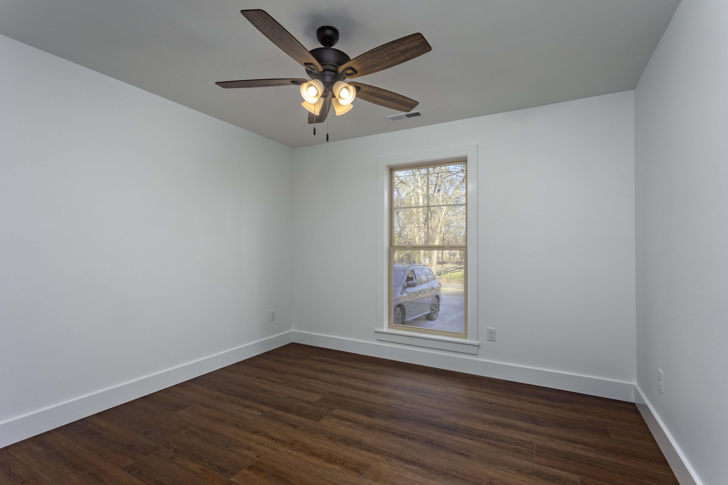 15015 Back Valley Road