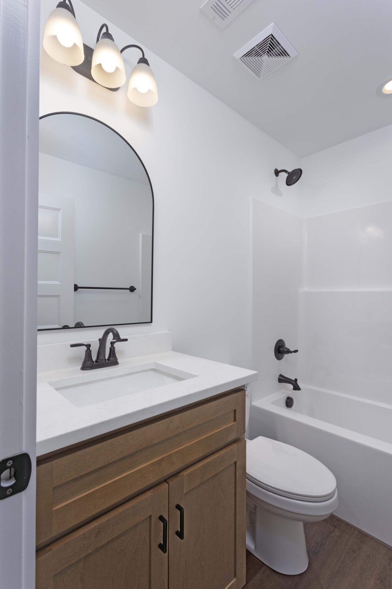 15015 Back Valley Road