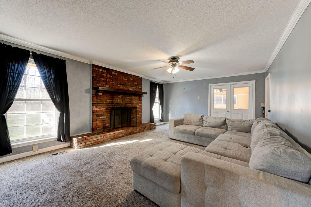 336 Fernwood Drive