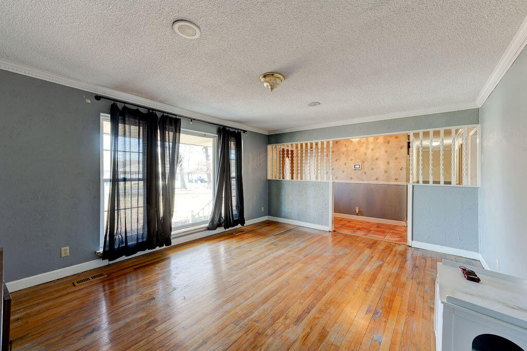 336 Fernwood Drive
