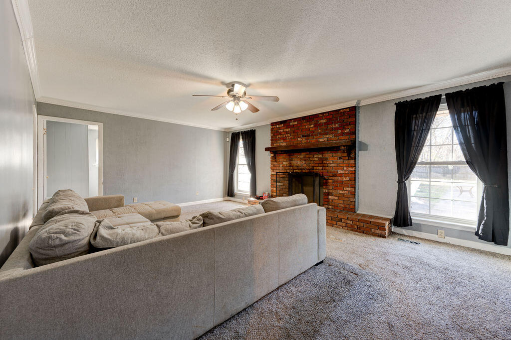 336 Fernwood Drive