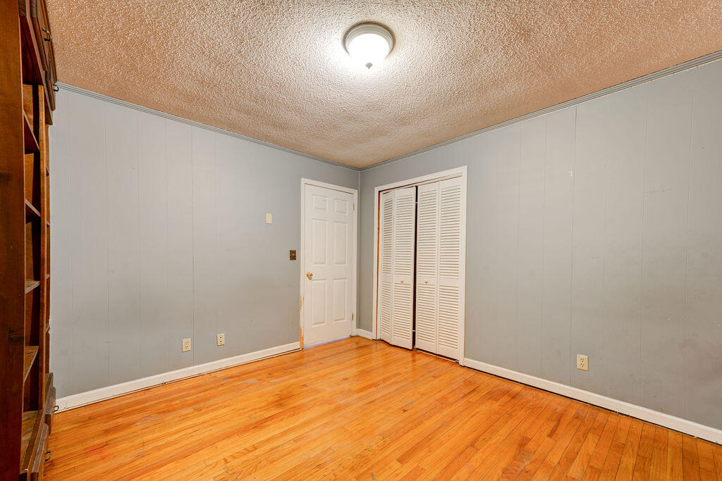 336 Fernwood Drive