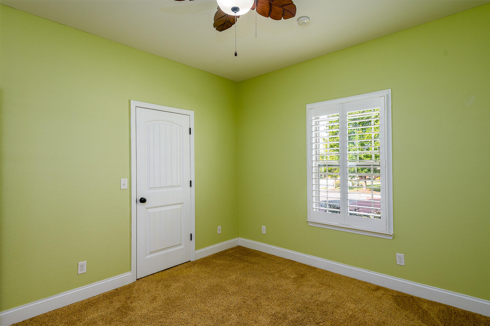 95 Garden View Lane