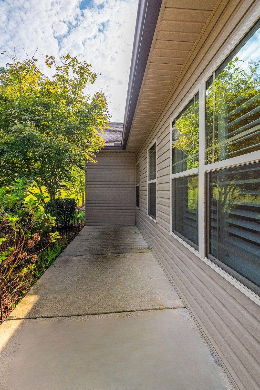 95 Garden View Lane