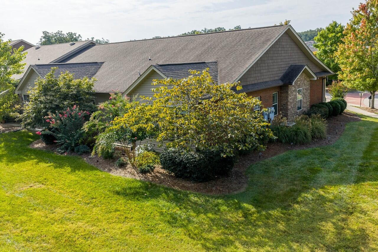 95 Garden View Lane