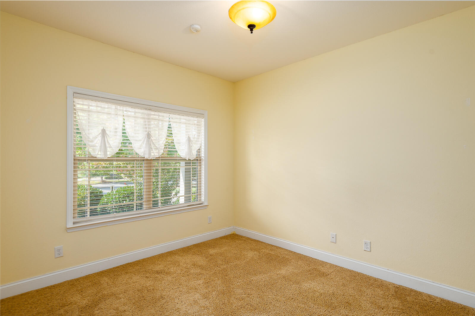 95 Garden View Lane