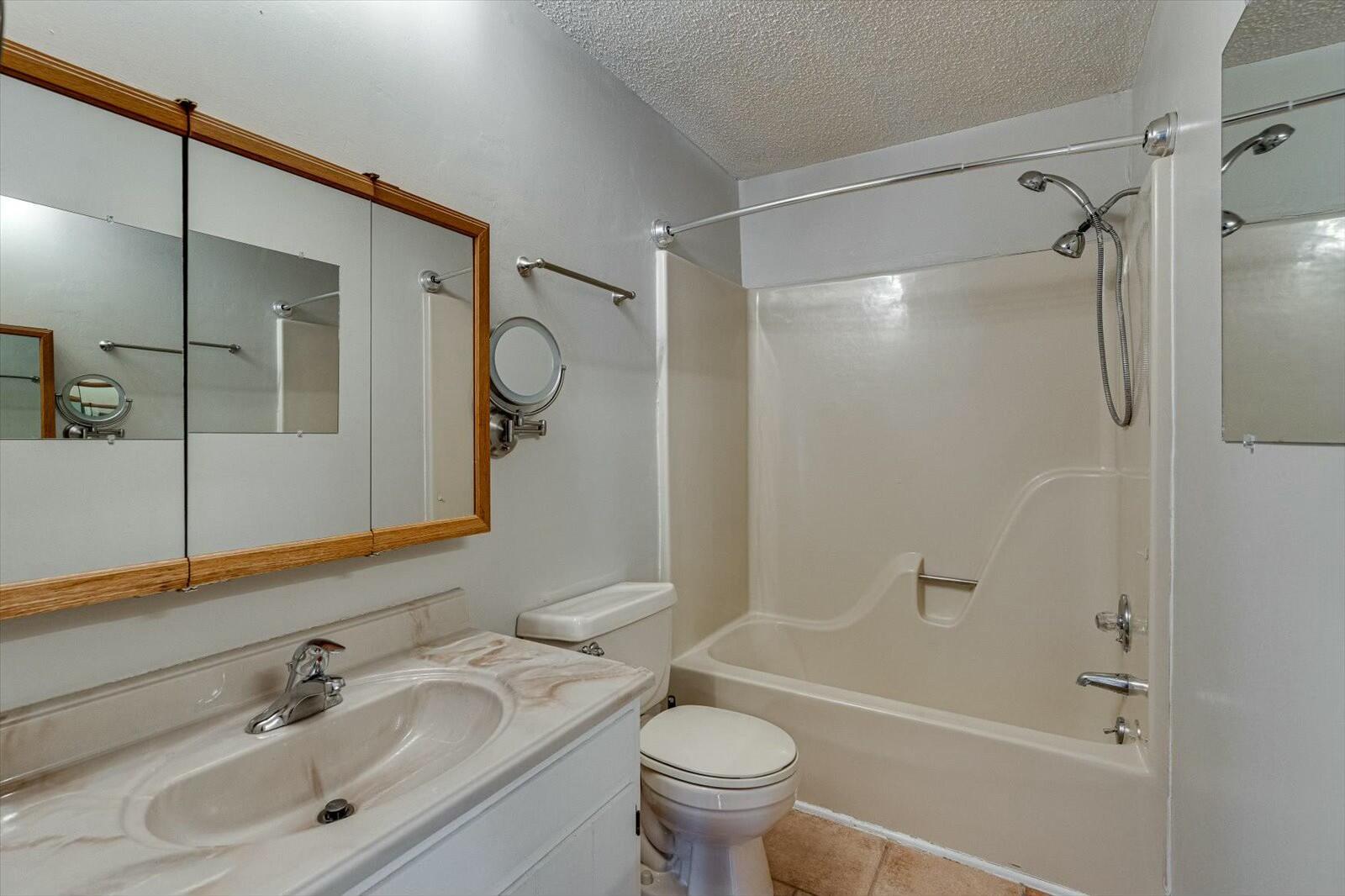 2502 Hunt Heights Drive