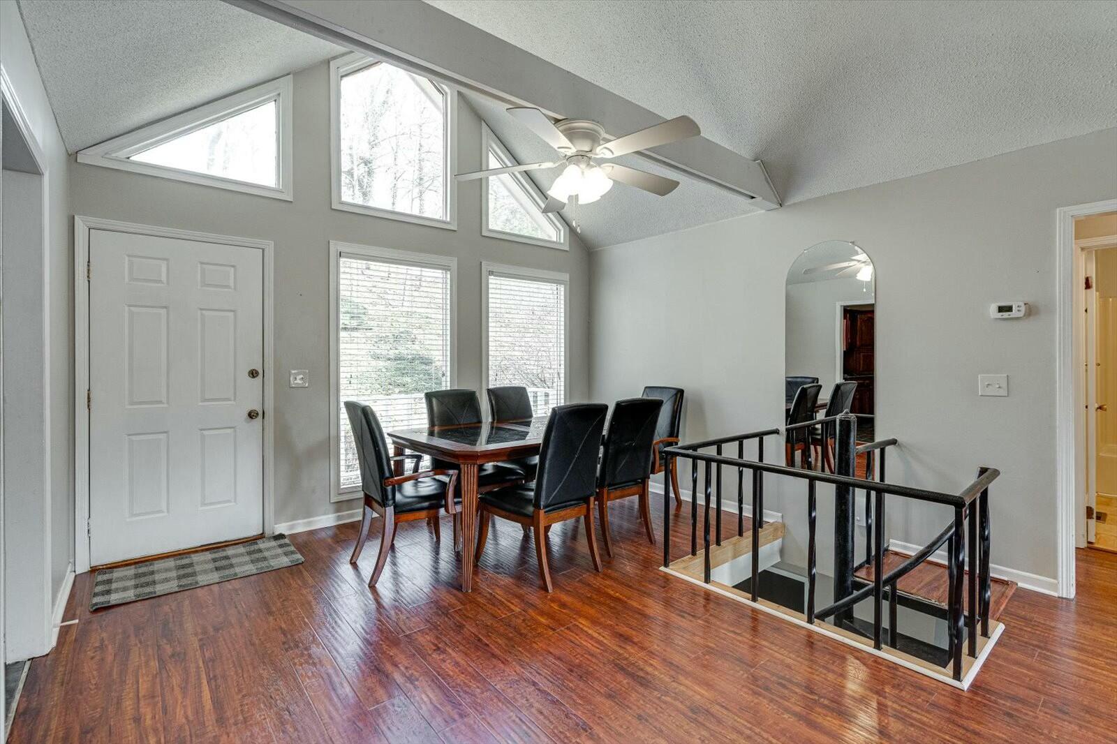 2502 Hunt Heights Drive