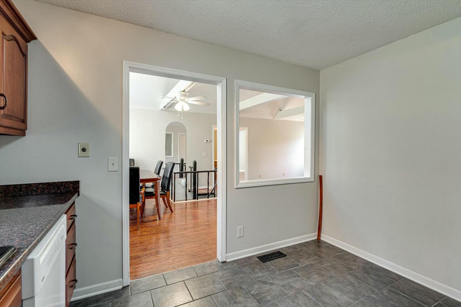 2502 Hunt Heights Drive