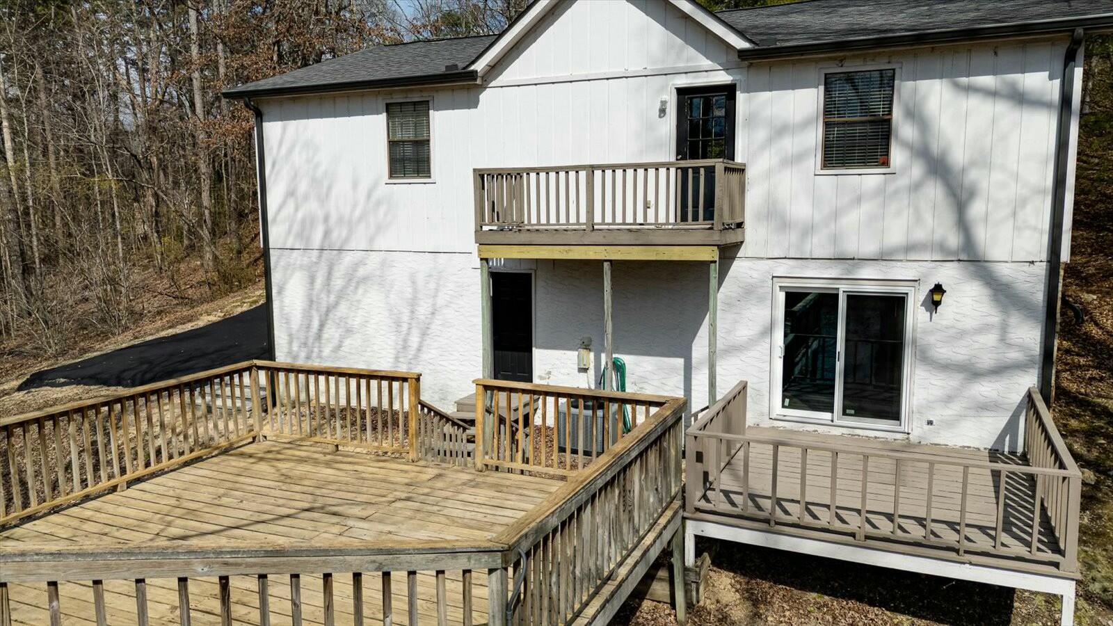 2502 Hunt Heights Drive