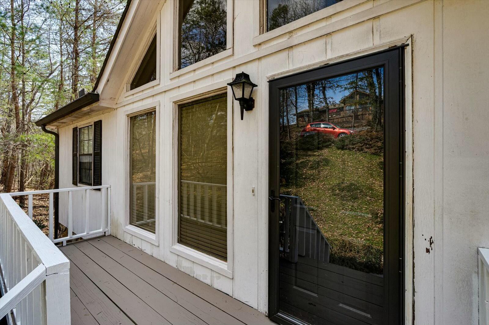 2502 Hunt Heights Drive