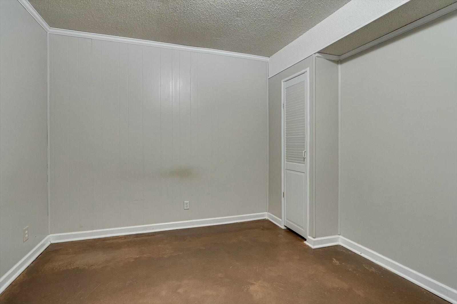 2502 Hunt Heights Drive