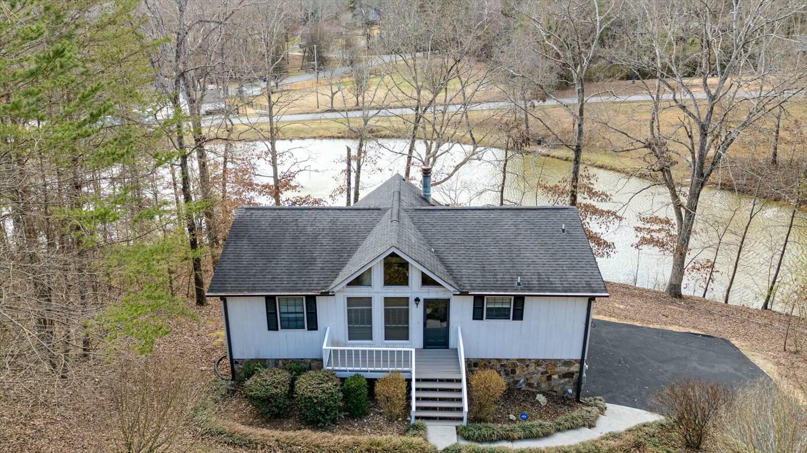 2502 Hunt Heights Drive