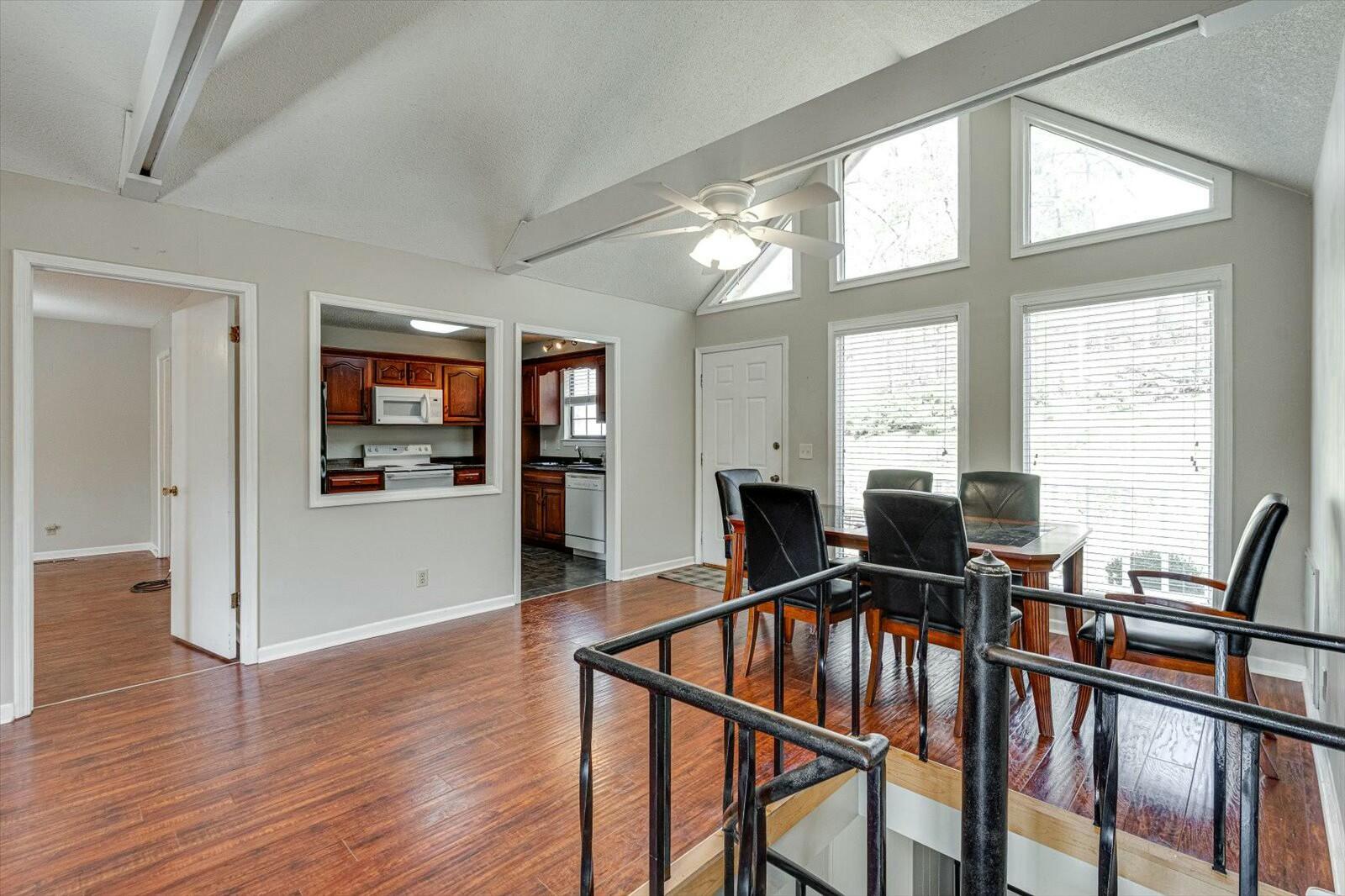 2502 Hunt Heights Drive