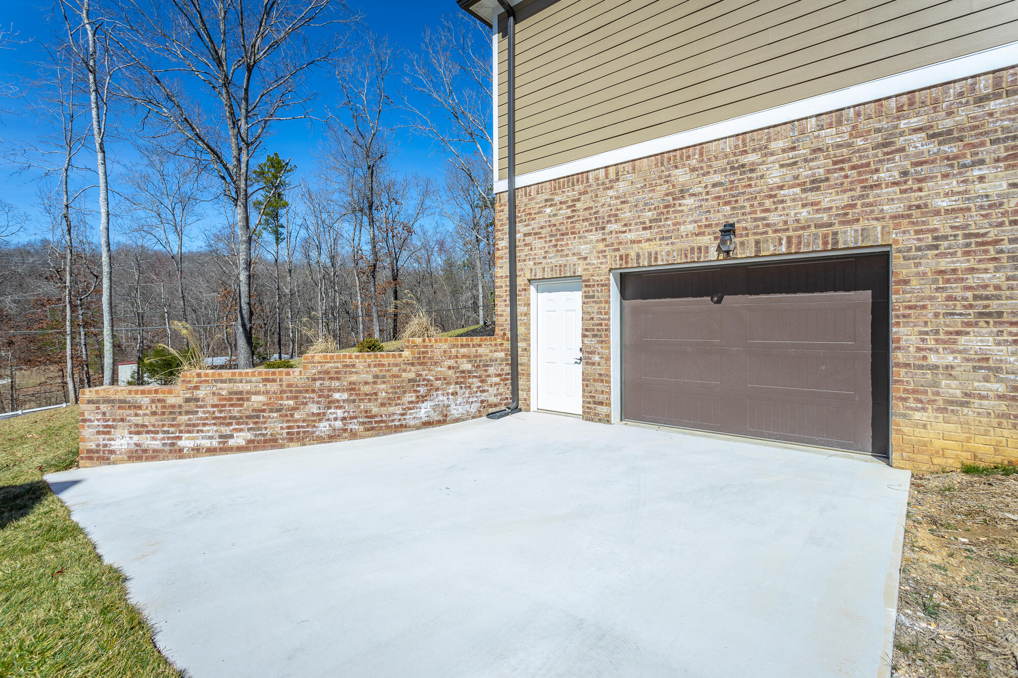 11582 Armstrong Road