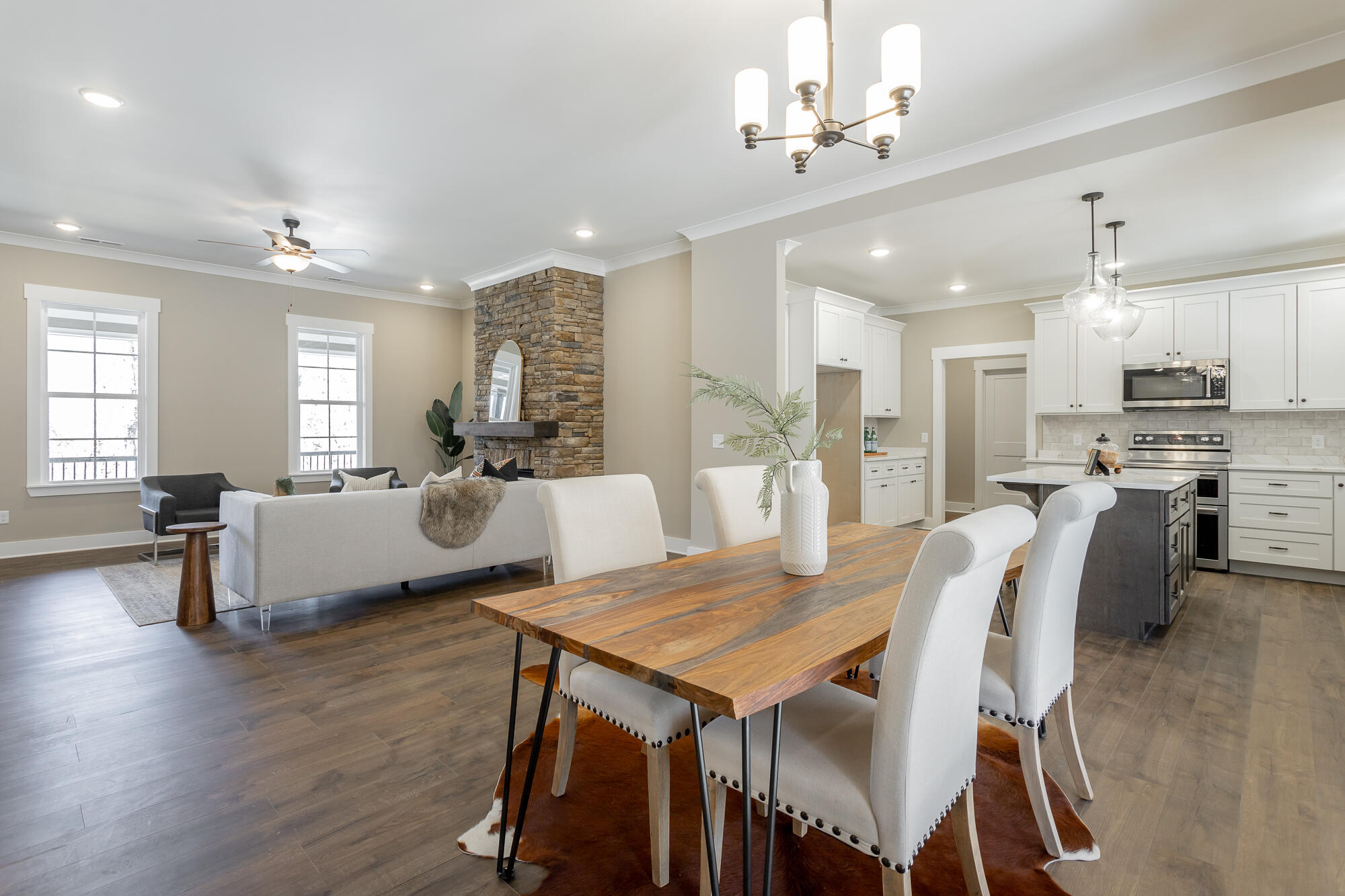 11582 Armstrong Road