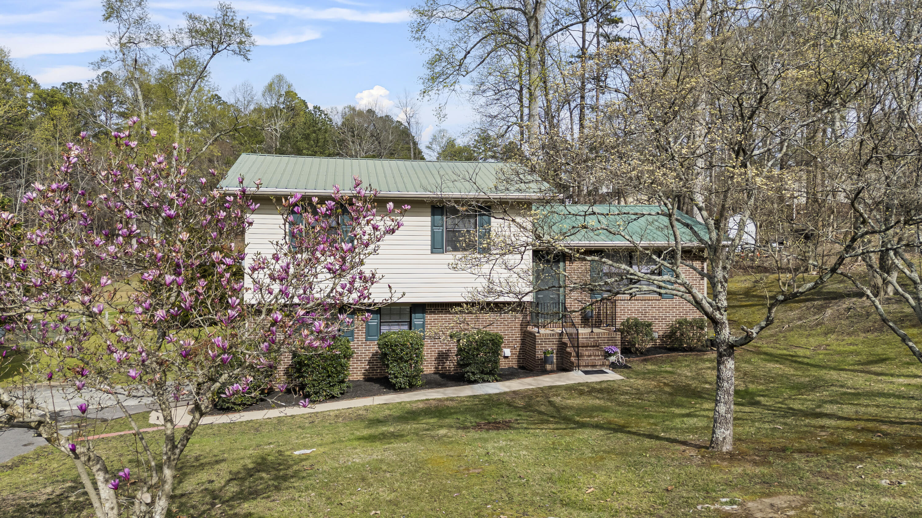 136 Anderson Road