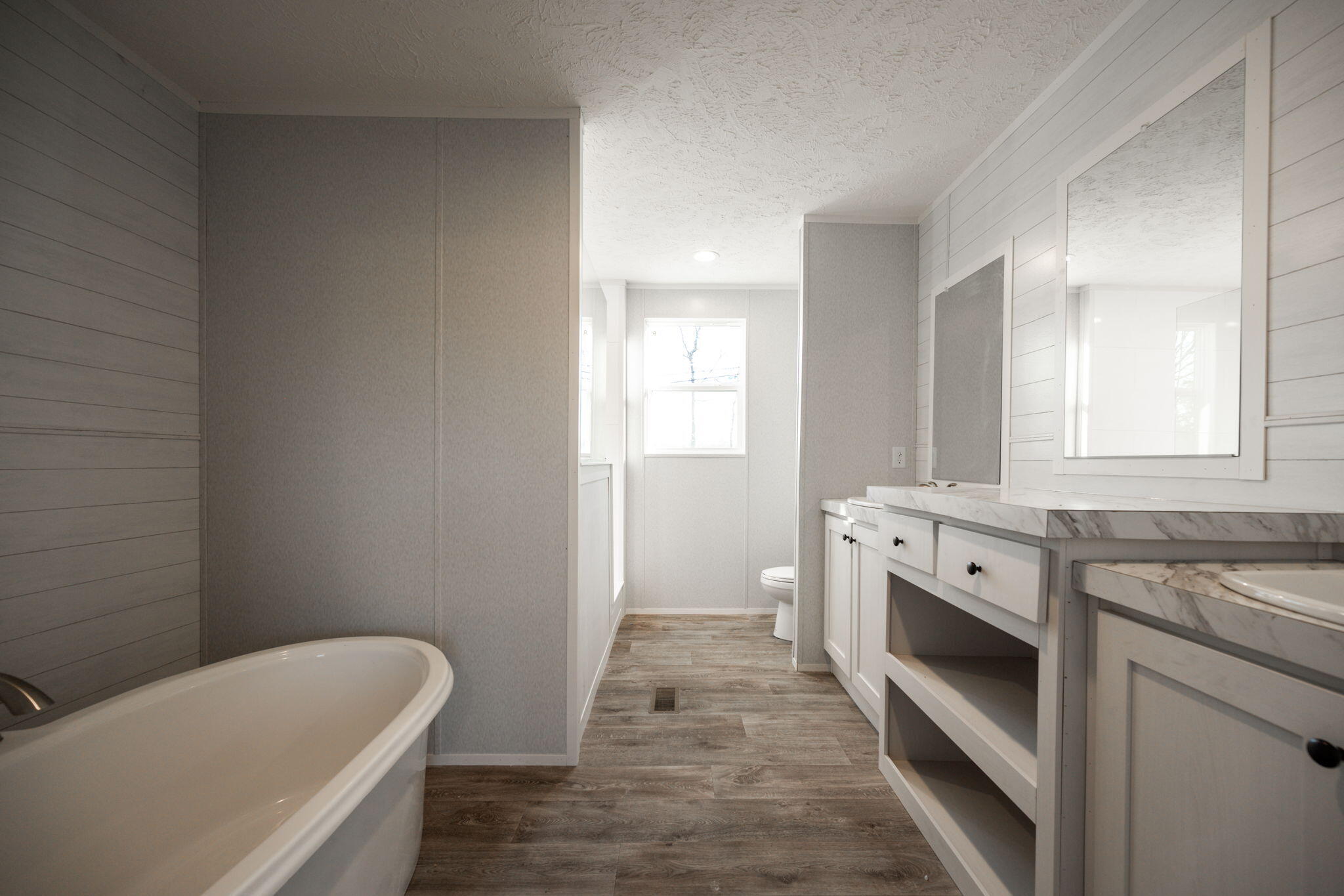 2692 Snyder Loop Road