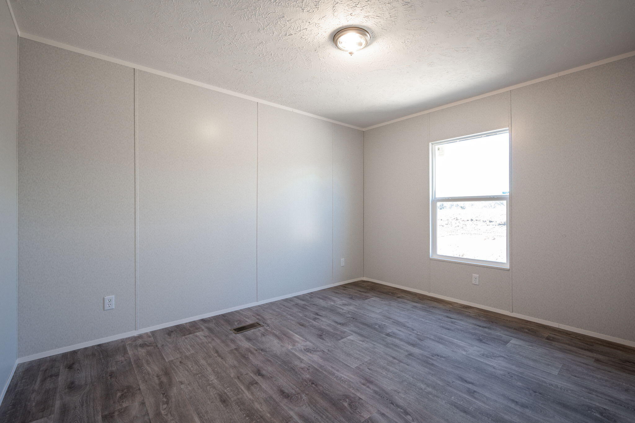 2692 Snyder Loop Road