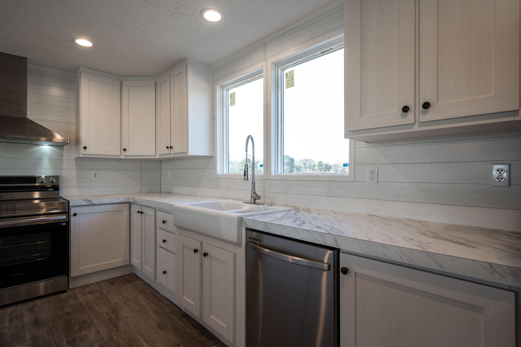 2692 Snyder Loop Road