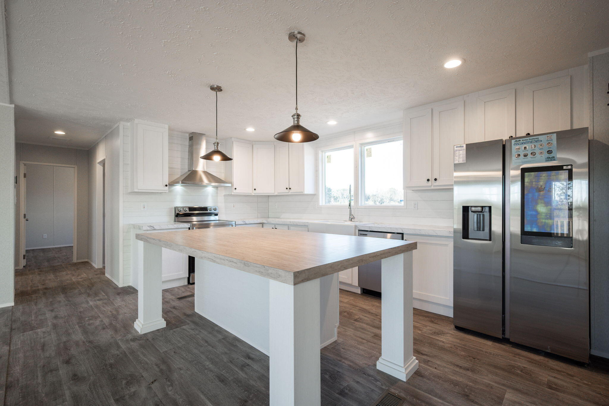 2692 Snyder Loop Road