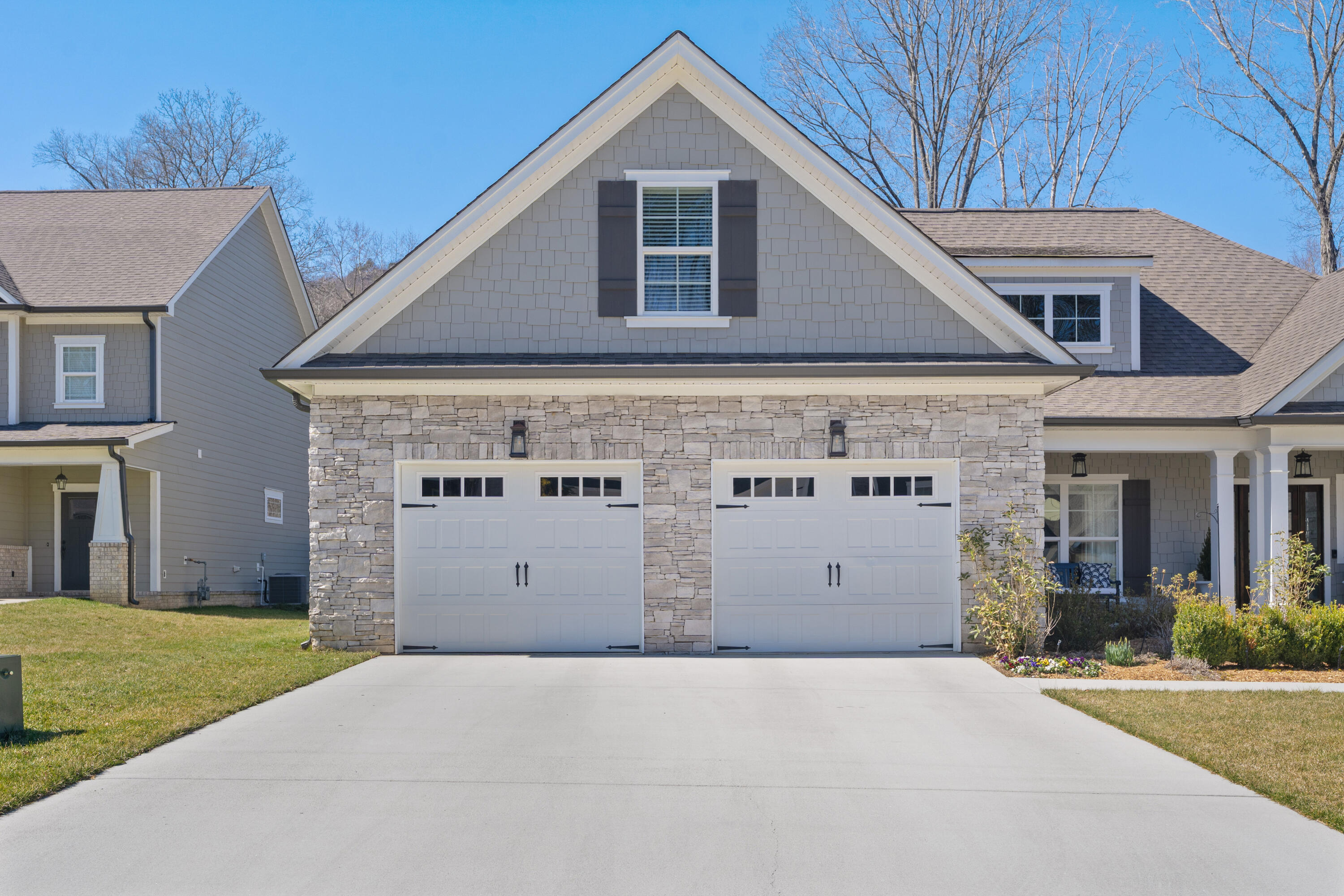 523 Deer Valley Drive