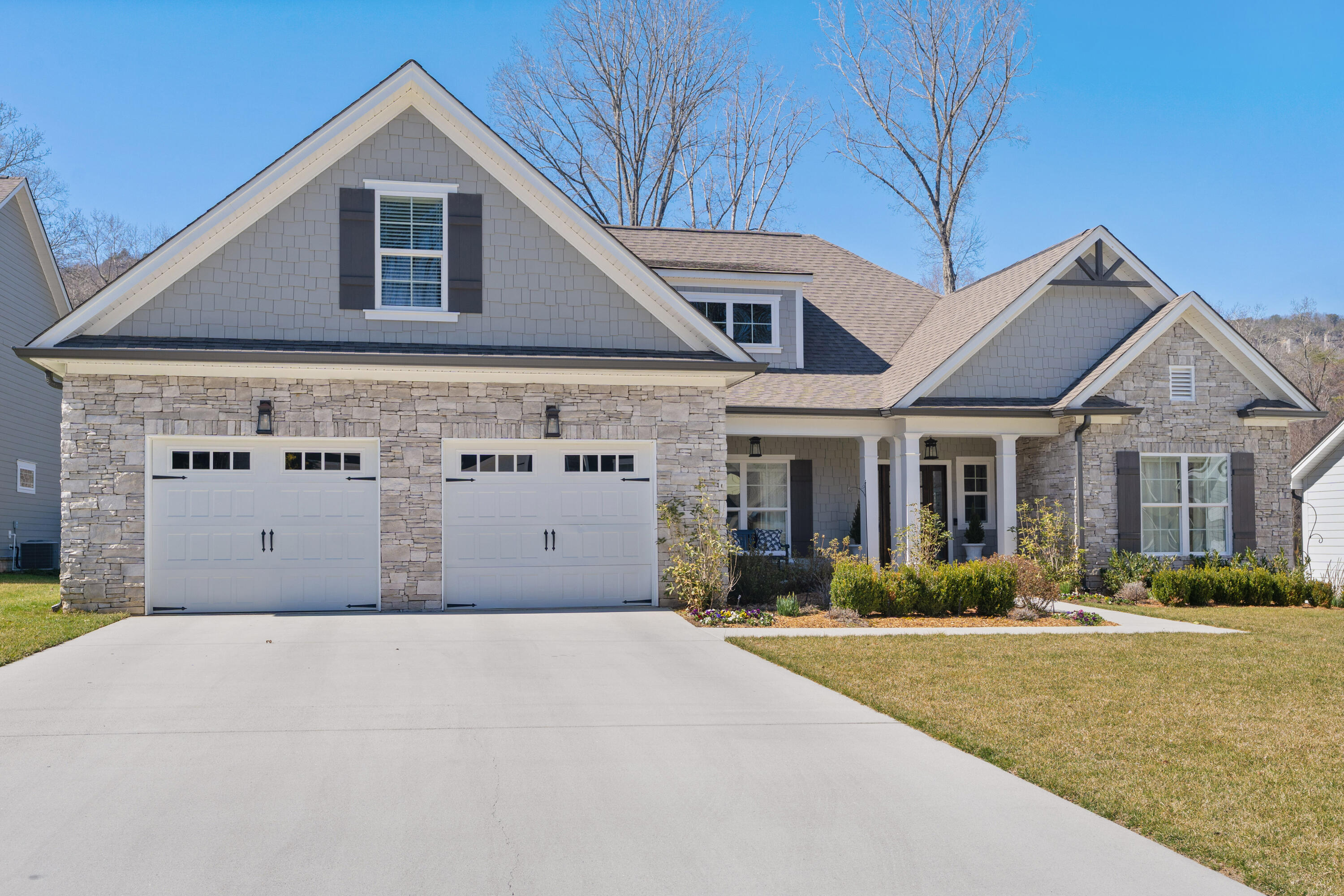 523 Deer Valley Drive