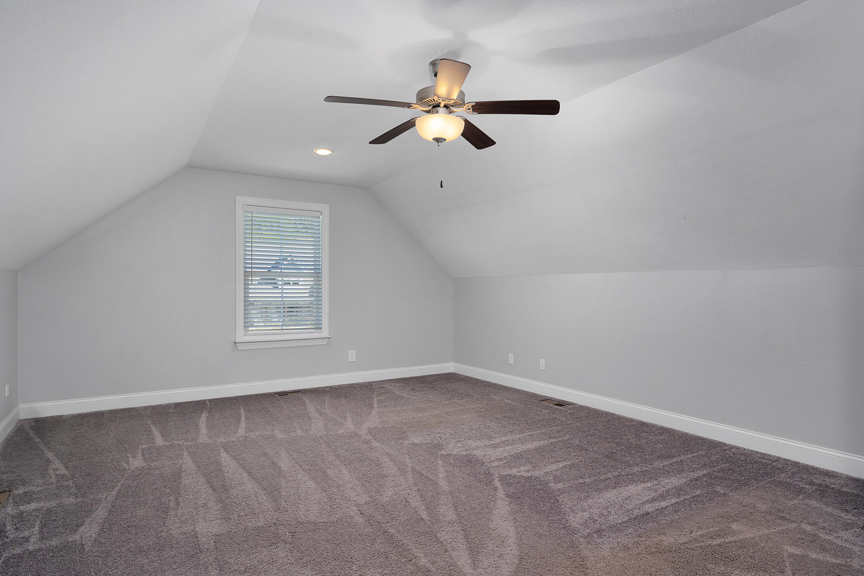 523 Deer Valley Drive