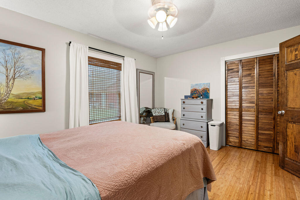 2601 Berkley Drive