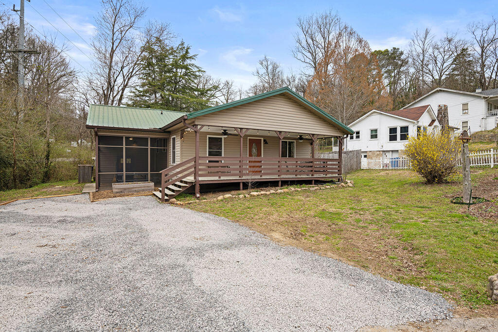2601 Berkley Drive