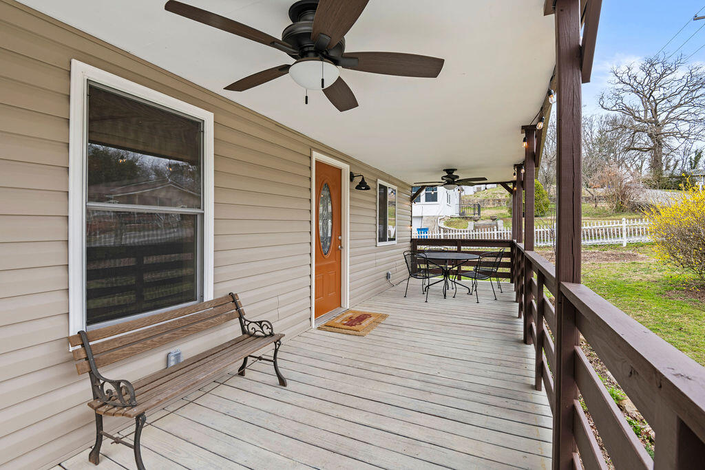 2601 Berkley Drive