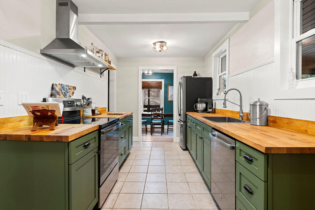 2601 Berkley Drive