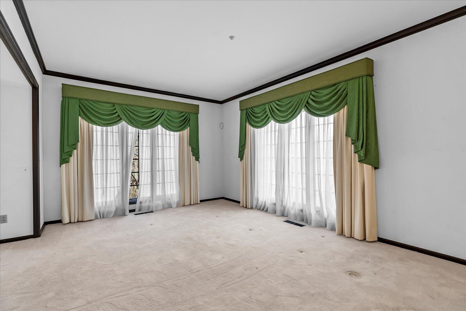 5803 Lake Resort Drive