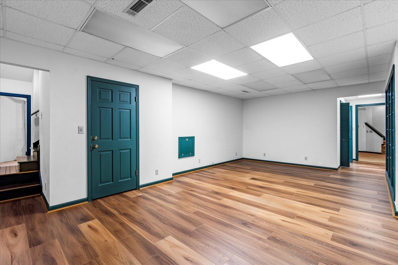 5803 Lake Resort Drive