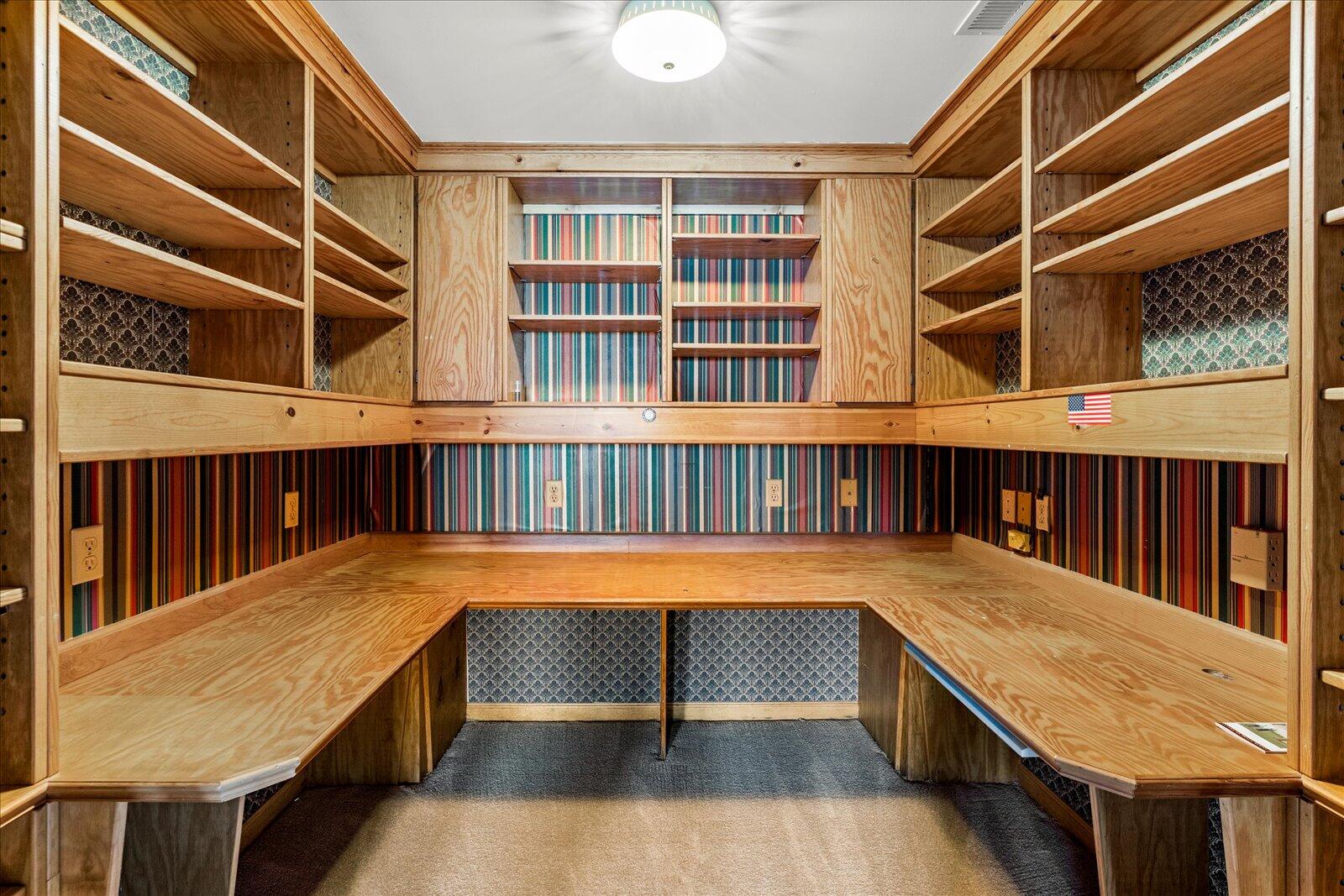 5803 Lake Resort Drive