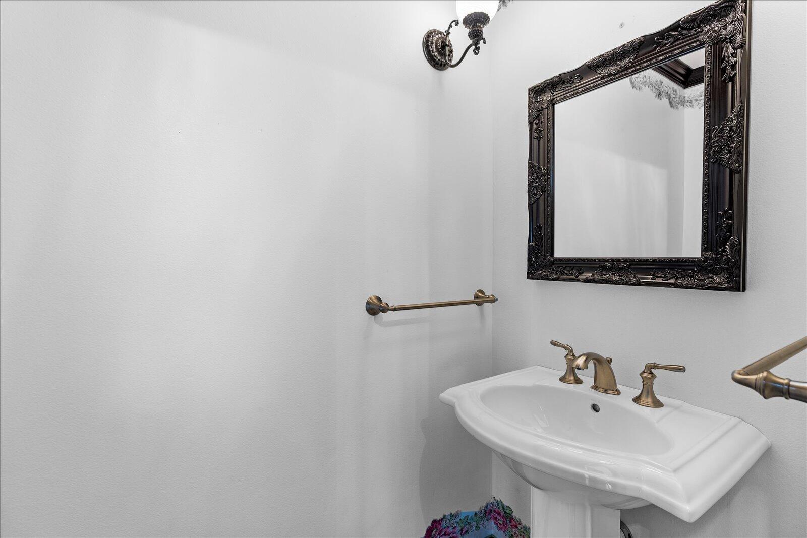 5803 Lake Resort Drive