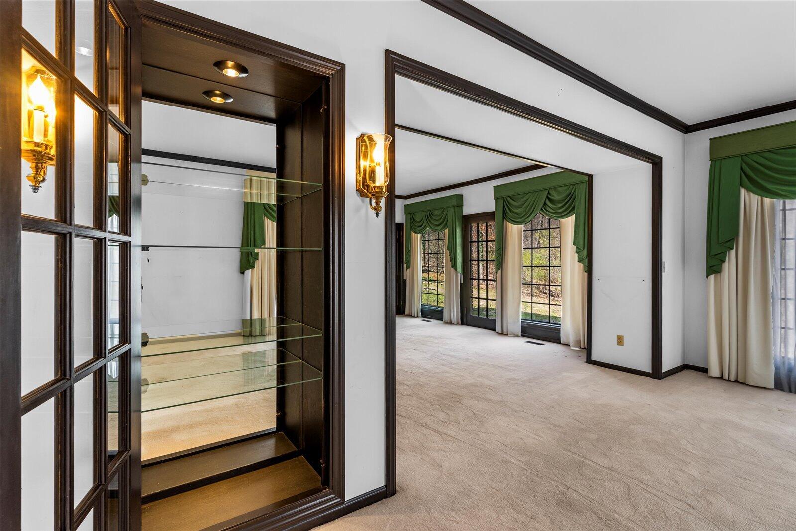 5803 Lake Resort Drive