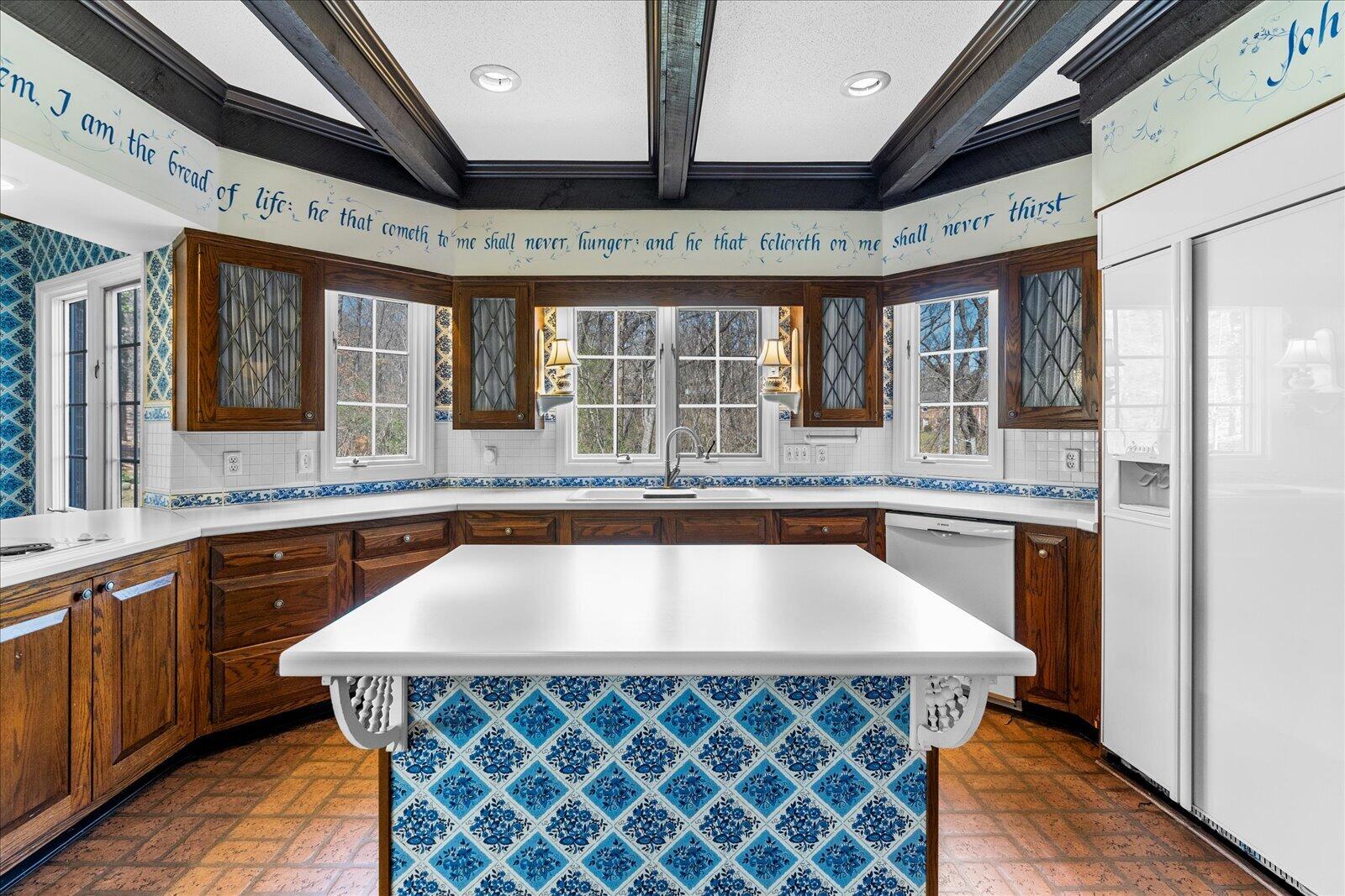 5803 Lake Resort Drive