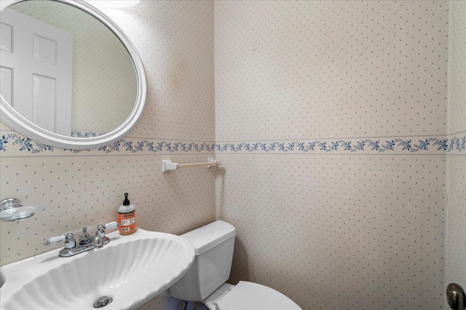 5803 Lake Resort Drive